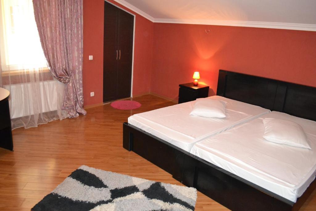 Hotel Isaka Tbiliszi Kültér fotó