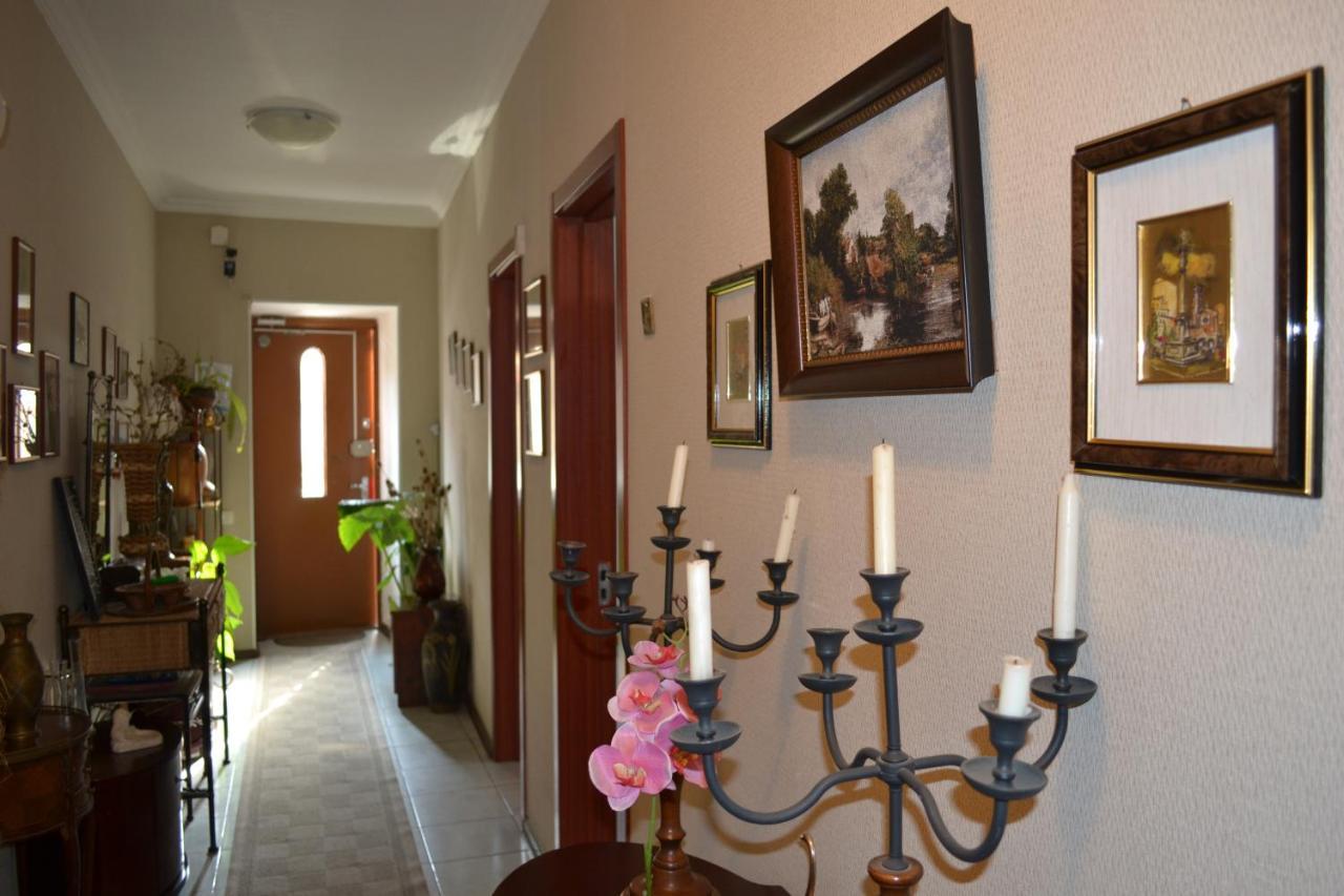 Hotel Isaka Tbiliszi Kültér fotó