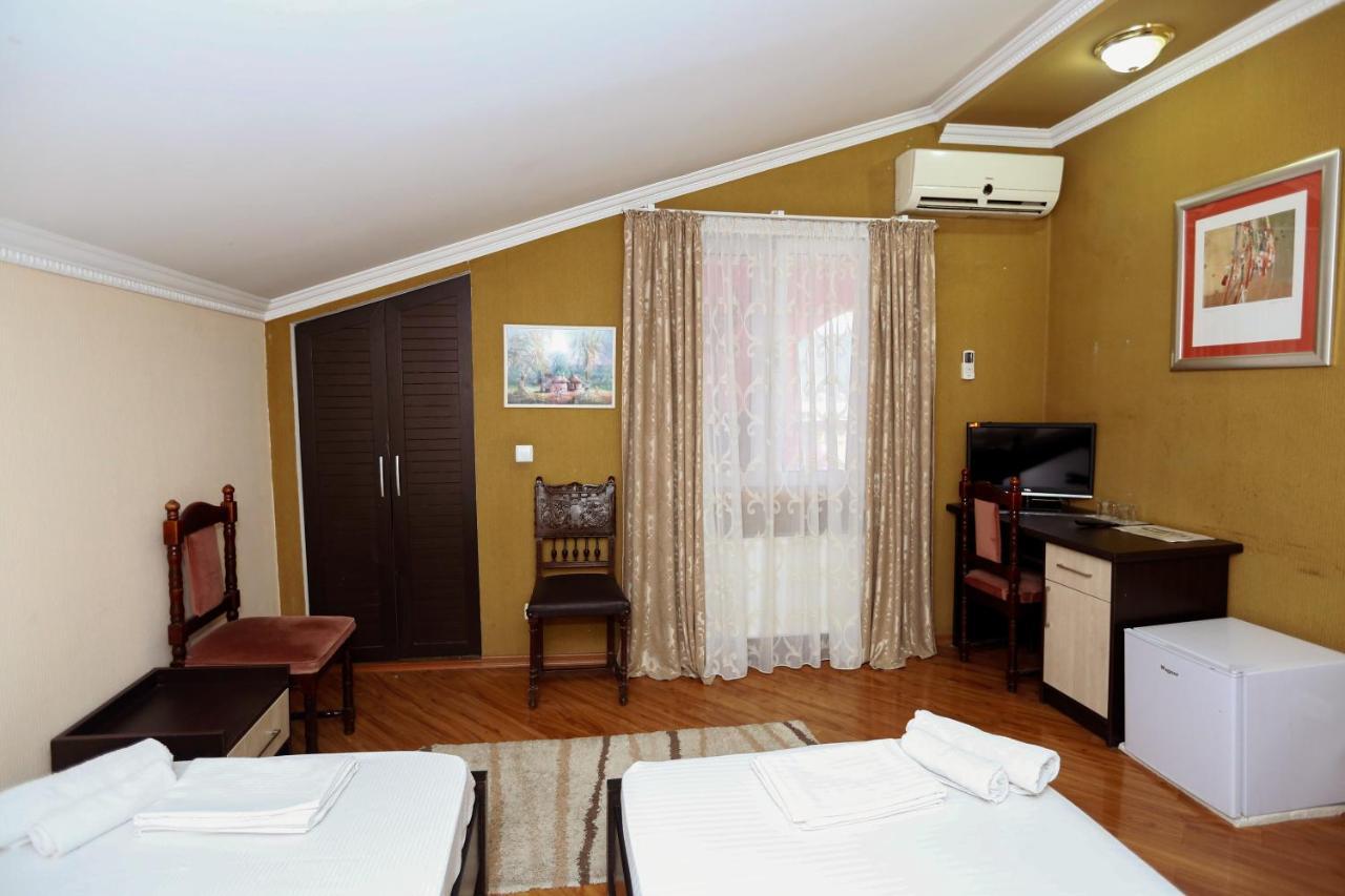 Hotel Isaka Tbiliszi Kültér fotó