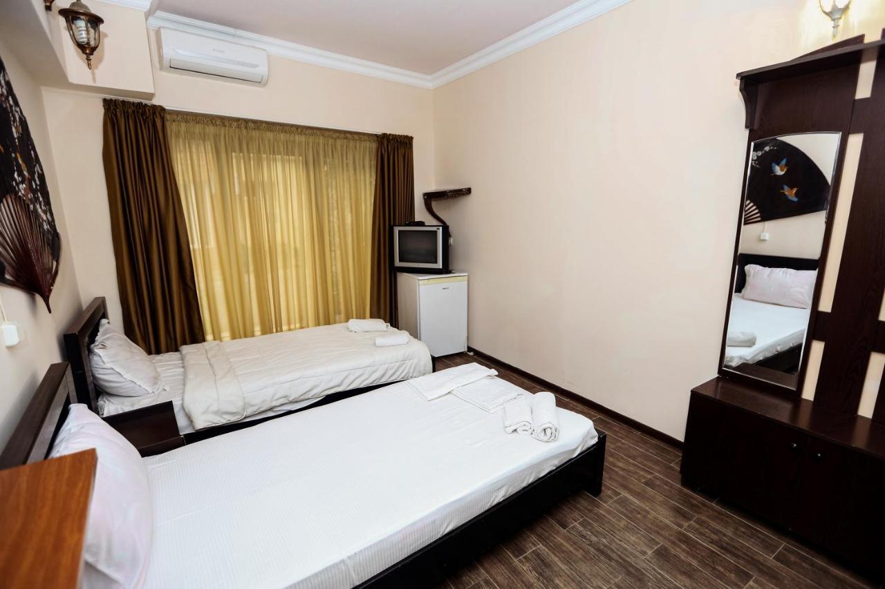 Hotel Isaka Tbiliszi Kültér fotó