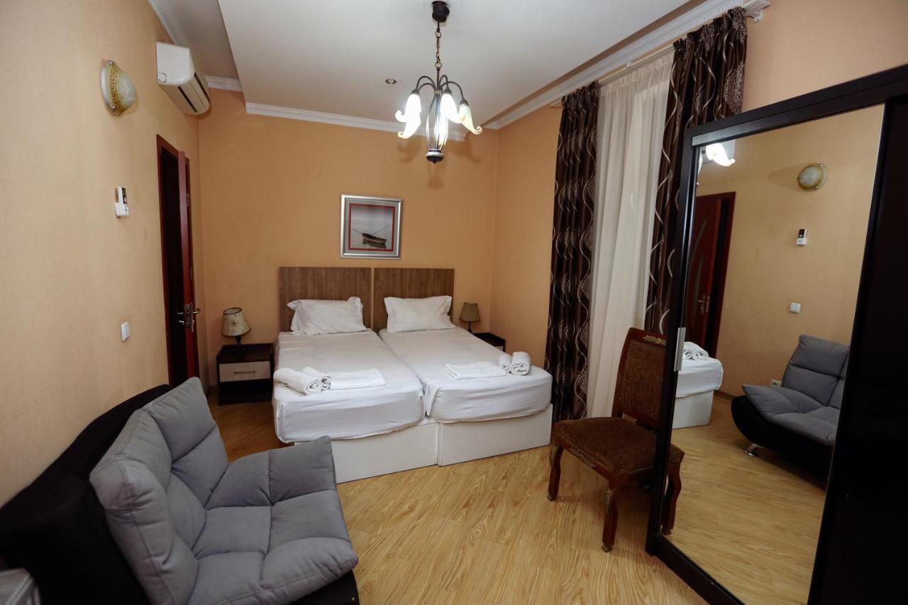 Hotel Isaka Tbiliszi Kültér fotó