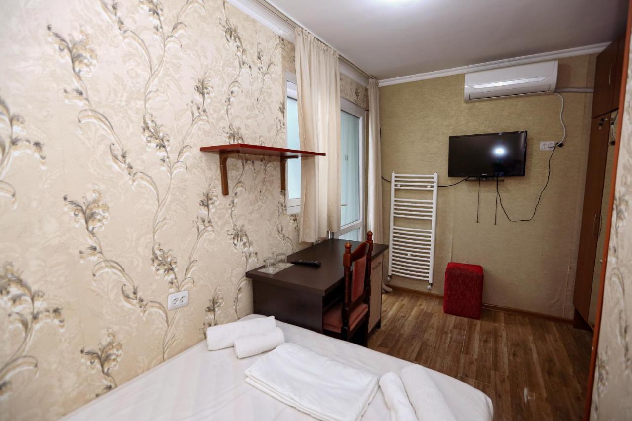 Hotel Isaka Tbiliszi Kültér fotó